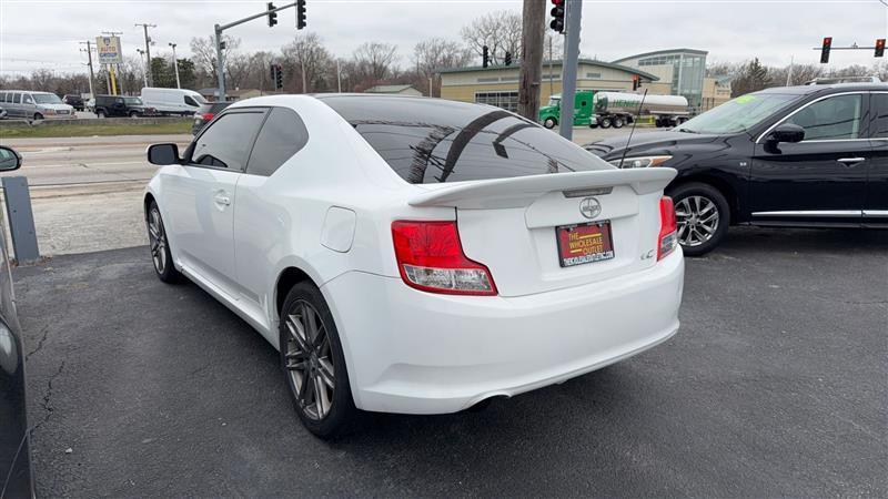 Scion tC  2012