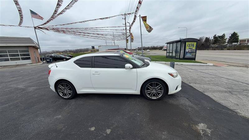 Scion tC  2012