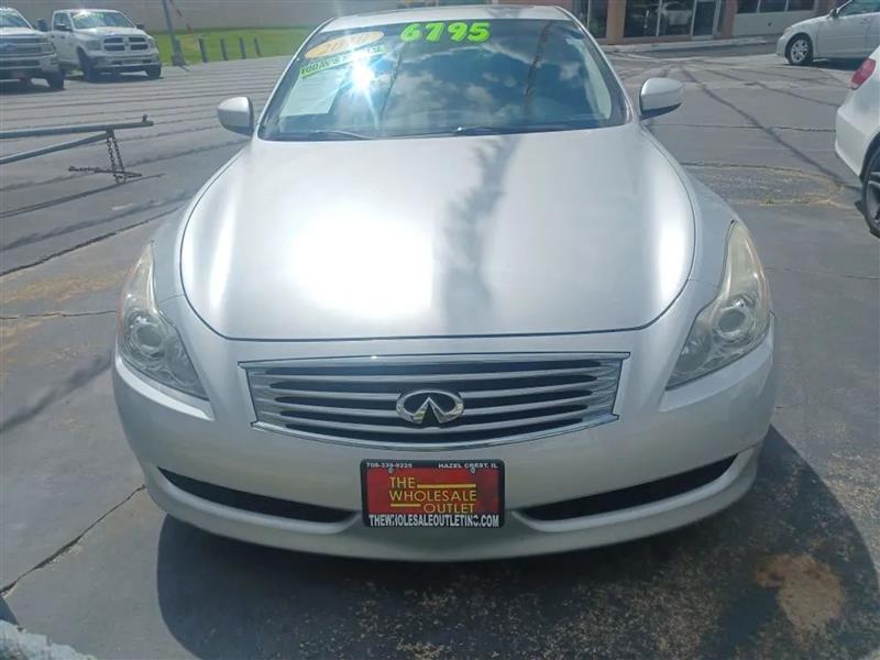 Infiniti G Coupe  2010