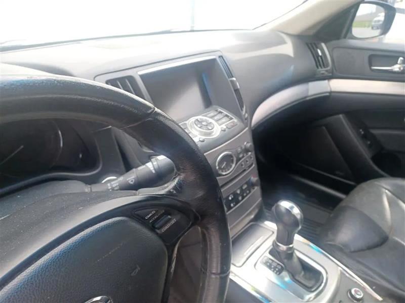 Infiniti G Coupe  2010