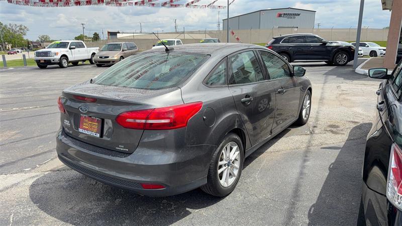 Ford Focus  2016