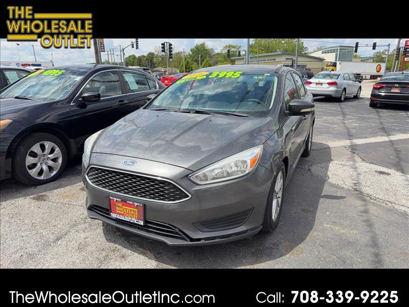2016 Ford Focus SE Sedan 4D