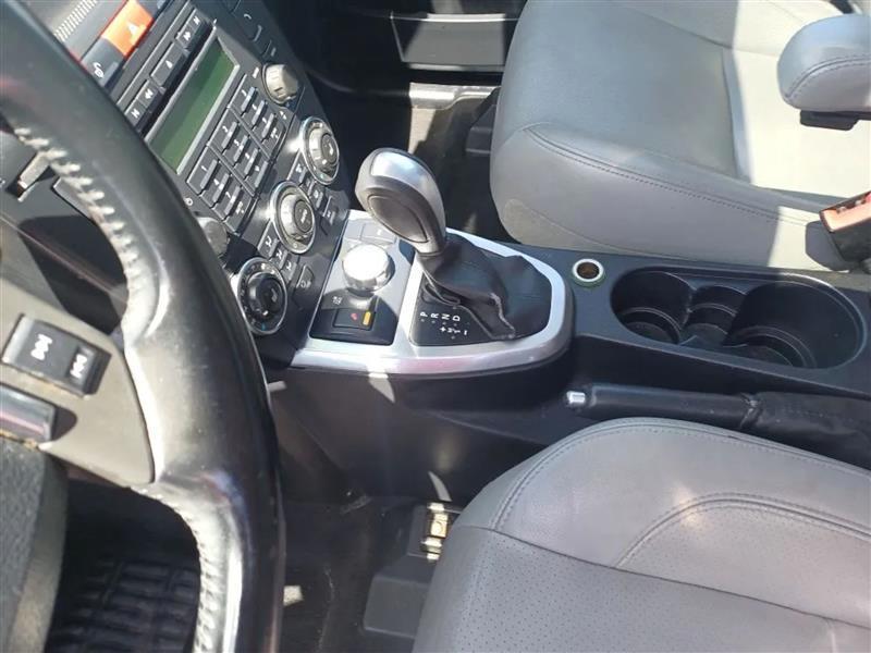 Land Rover LR2  2010