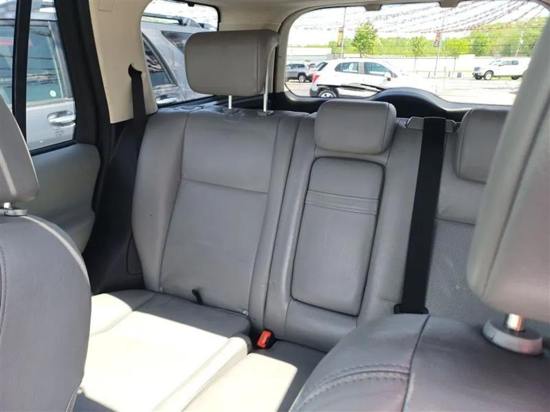 Land Rover LR2  2010