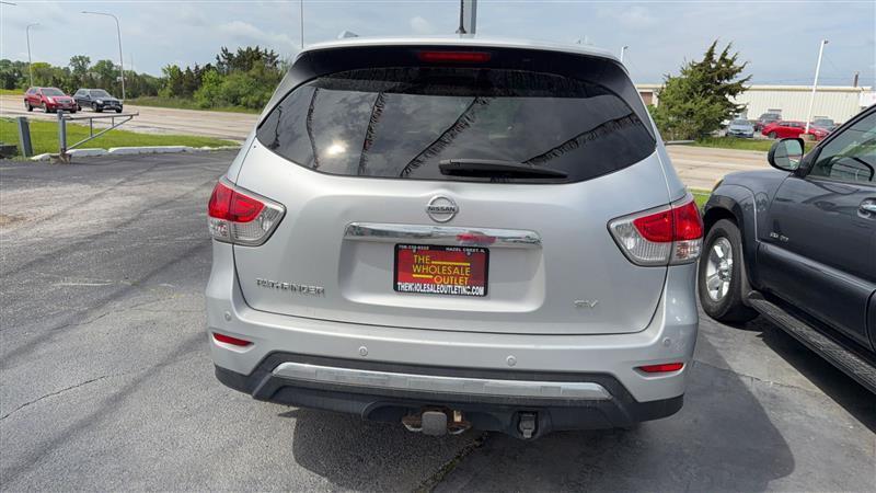 Nissan Pathfinder  2013