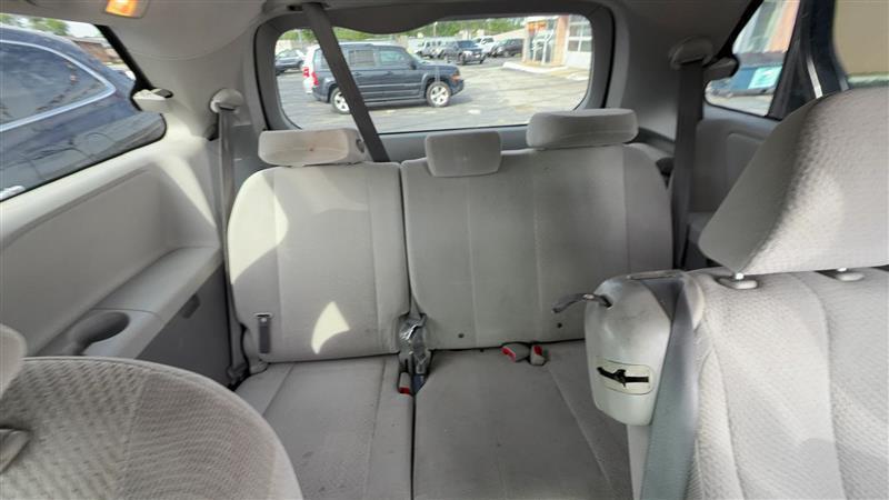 Toyota Sienna  2012