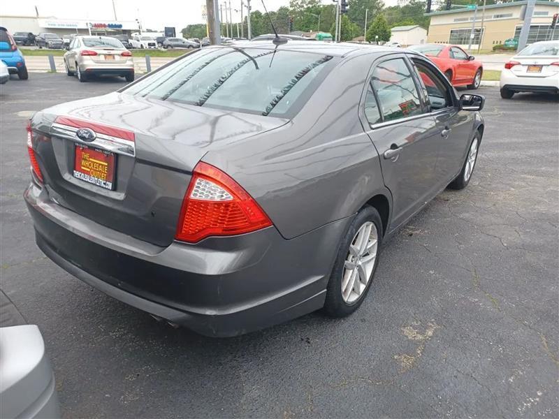 Ford Fusion  2012