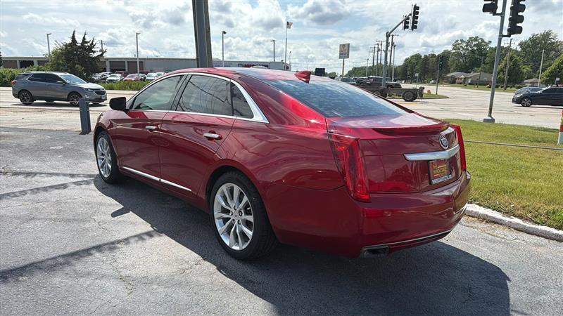 Cadillac XTS  2015