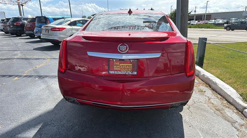 Cadillac XTS  2015