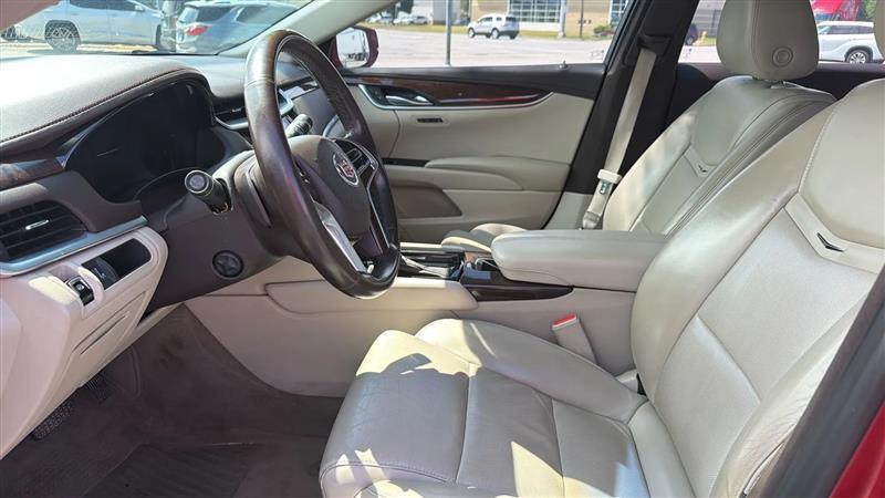 Cadillac XTS  2015