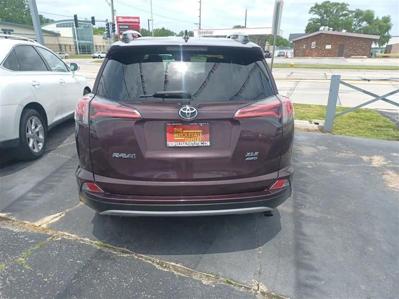 Toyota RAV4  2017