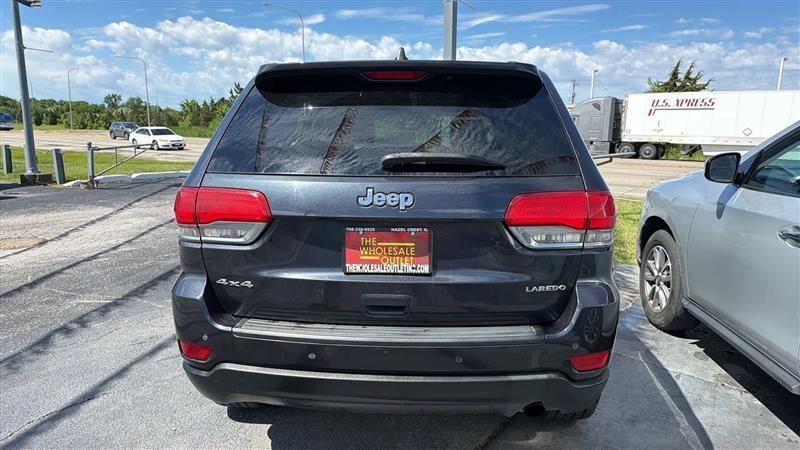 Jeep Grand Cherokee  2016