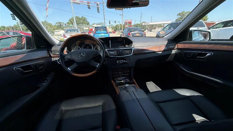 Mercedes-Benz E-Class  2013