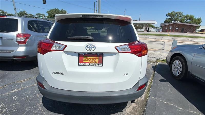 Toyota RAV4  2015