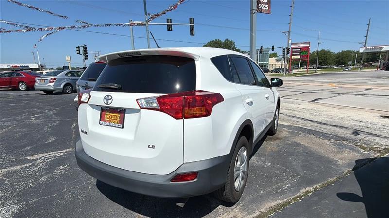 Toyota RAV4  2015
