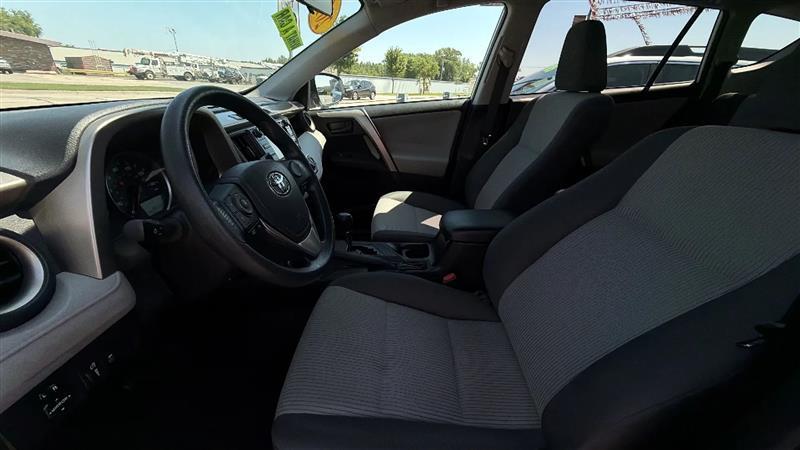 Toyota RAV4  2015