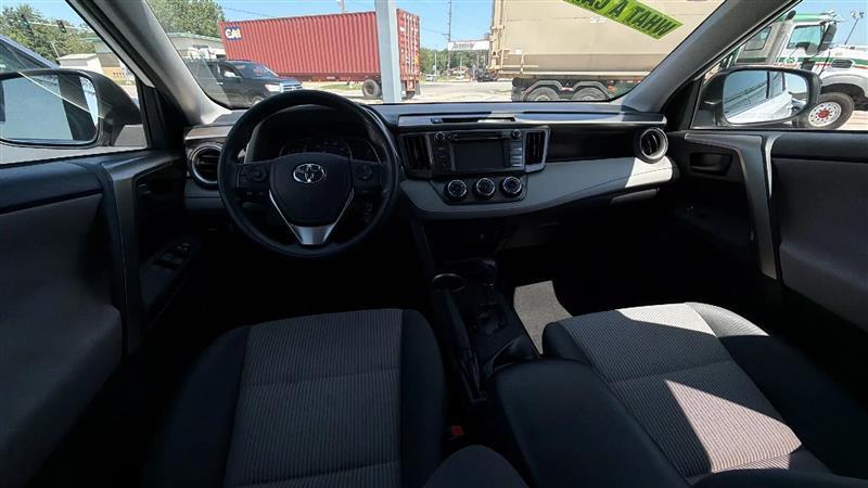 Toyota RAV4  2015