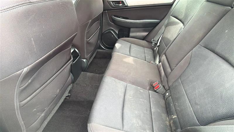 Subaru Legacy  2015
