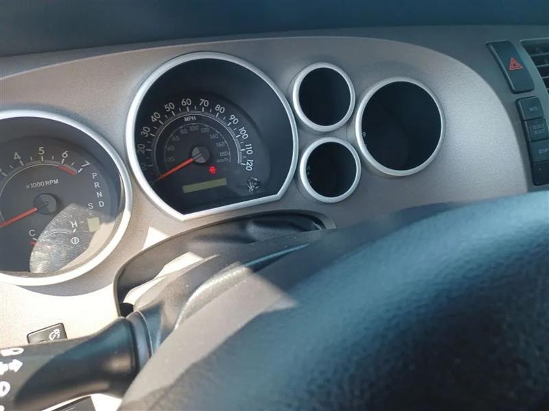 Toyota Tundra  2011