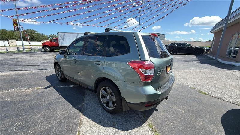 Subaru Forester  2014