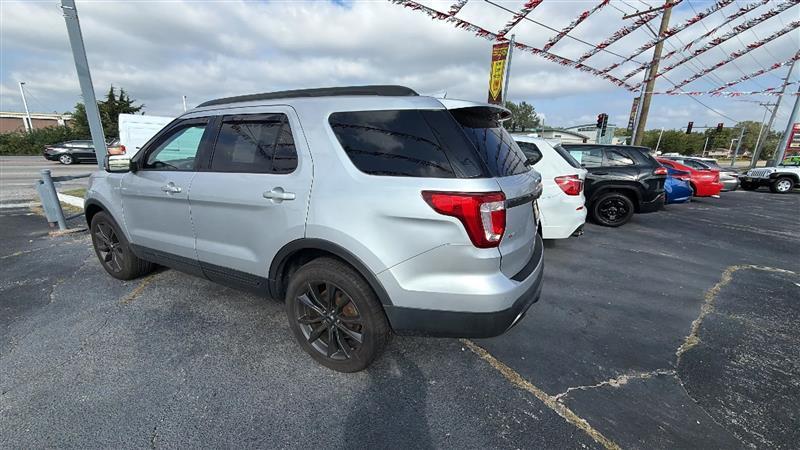 Ford Explorer  2017