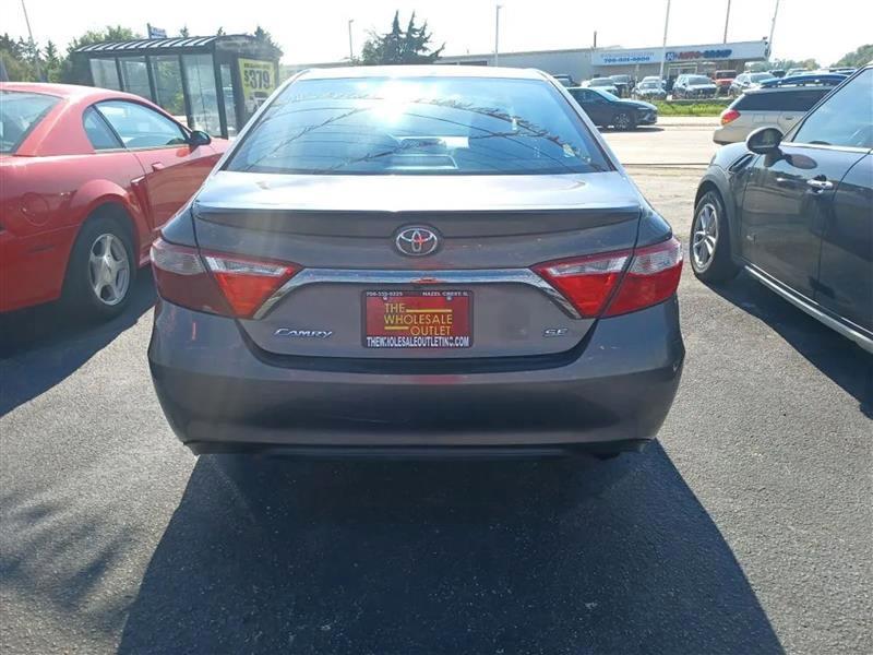 Toyota Camry  2017
