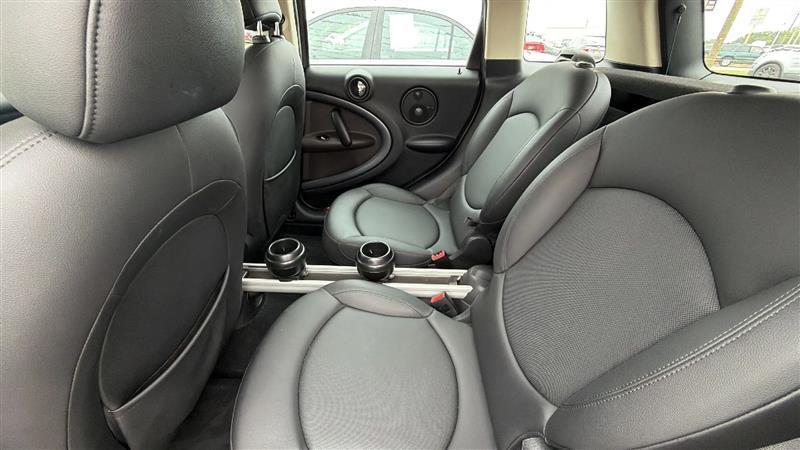 MINI Countryman  2011