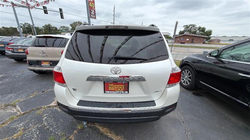 Toyota Highlander  2013