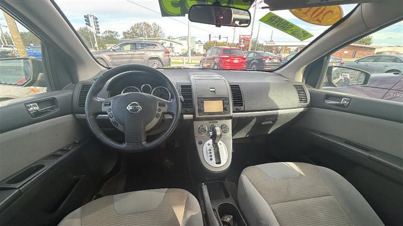 Nissan Sentra  2012