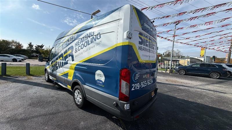 Ford Transit  2015