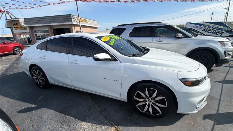 Chevrolet Malibu  2018