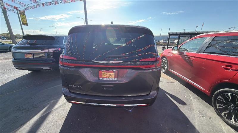 Chrysler Pacifica  2021