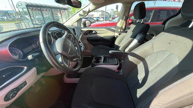Chrysler Pacifica  2021