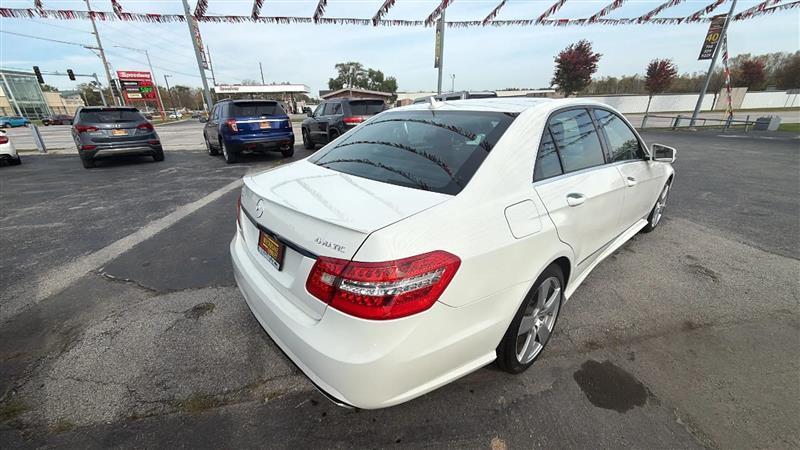 Mercedes-Benz E-Class  2011