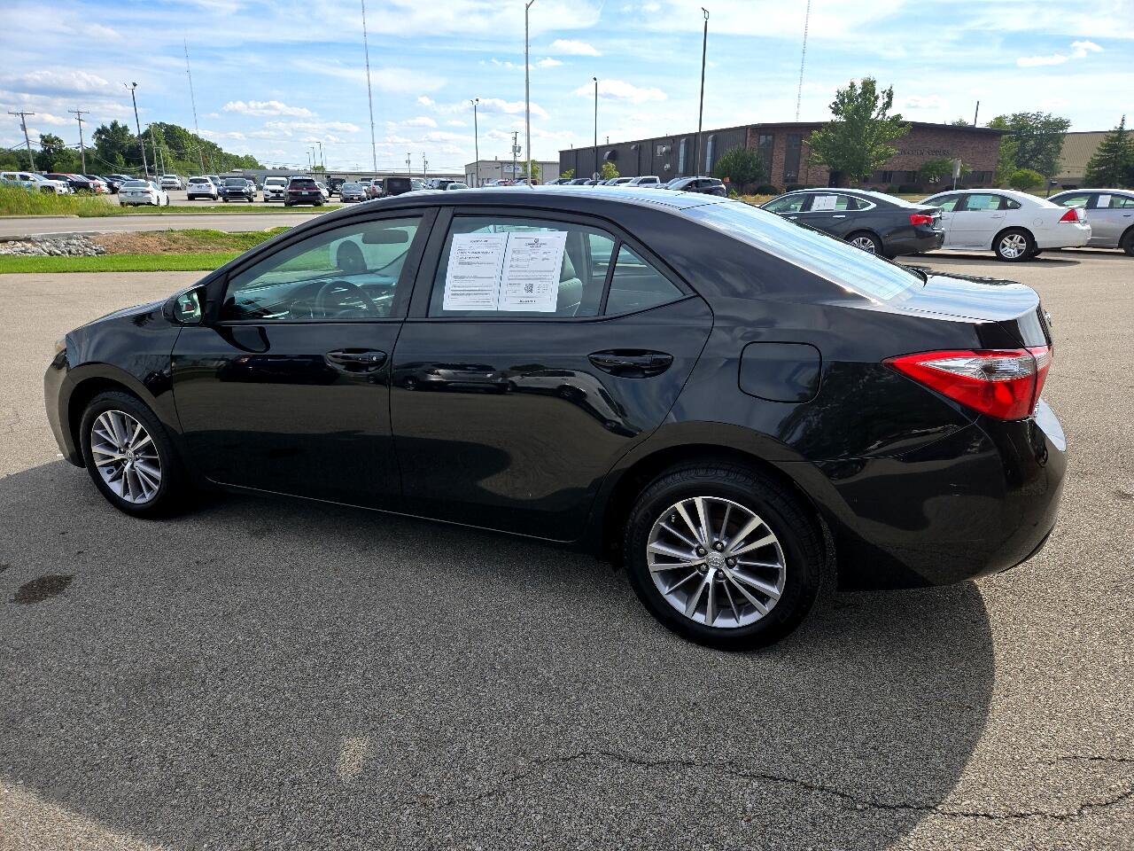 2014 Toyota Corolla LE Plus photo 8