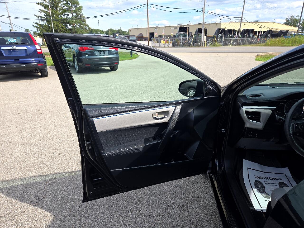 2014 Toyota Corolla LE Plus photo 13