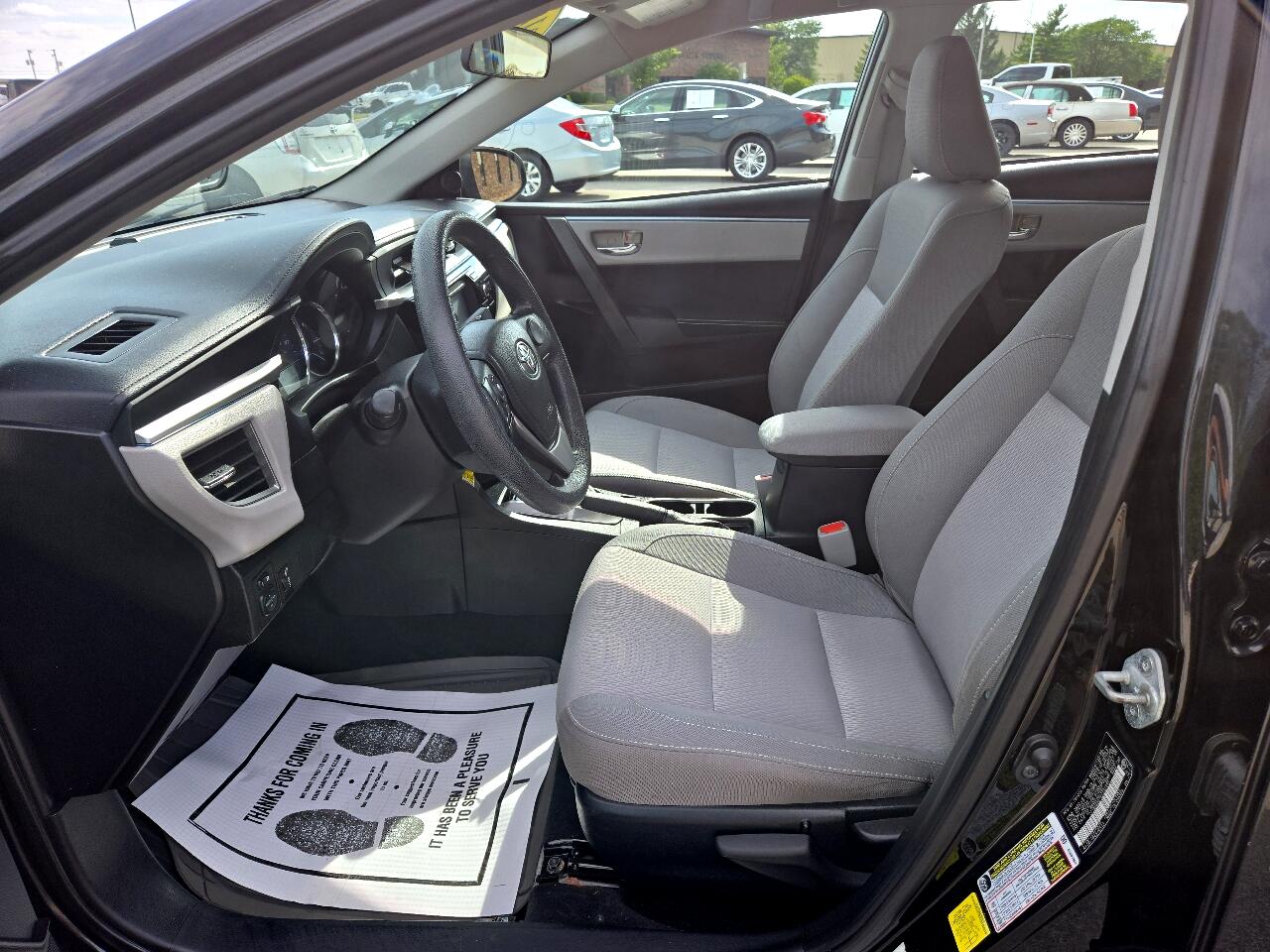 2014 Toyota Corolla LE Plus photo 15