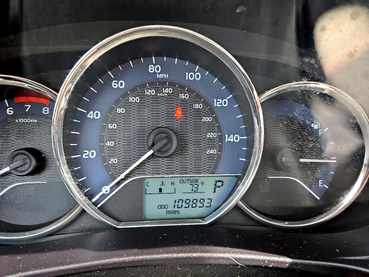 2014 Toyota Corolla LE Plus photo 23