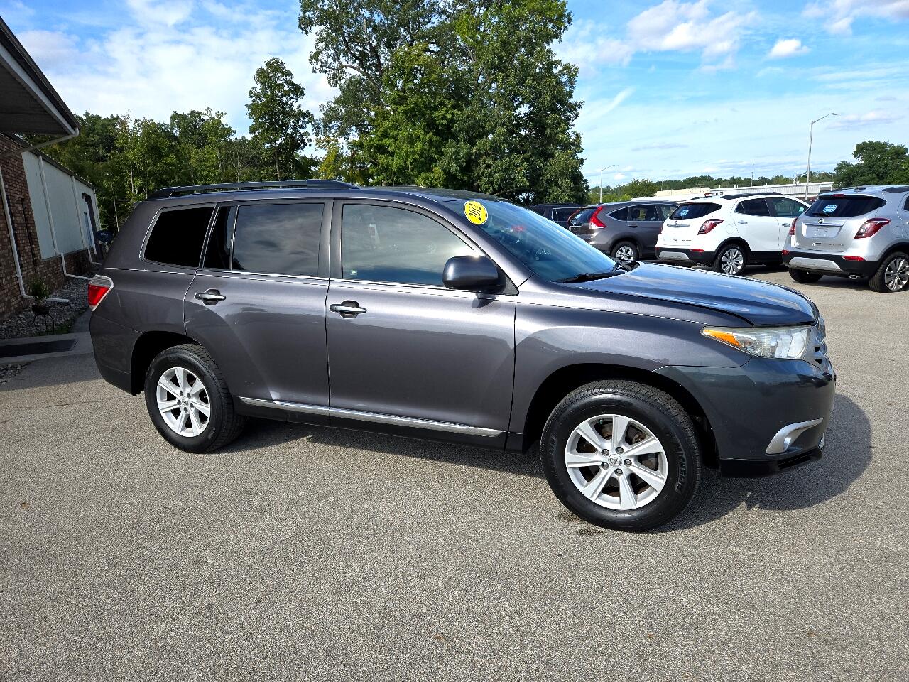 2012 Toyota Highlander Base photo 3