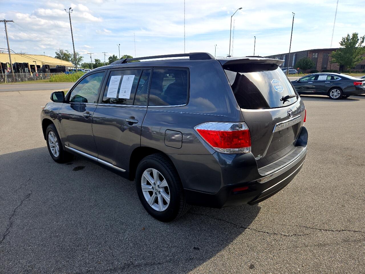 2012 Toyota Highlander Base photo 8
