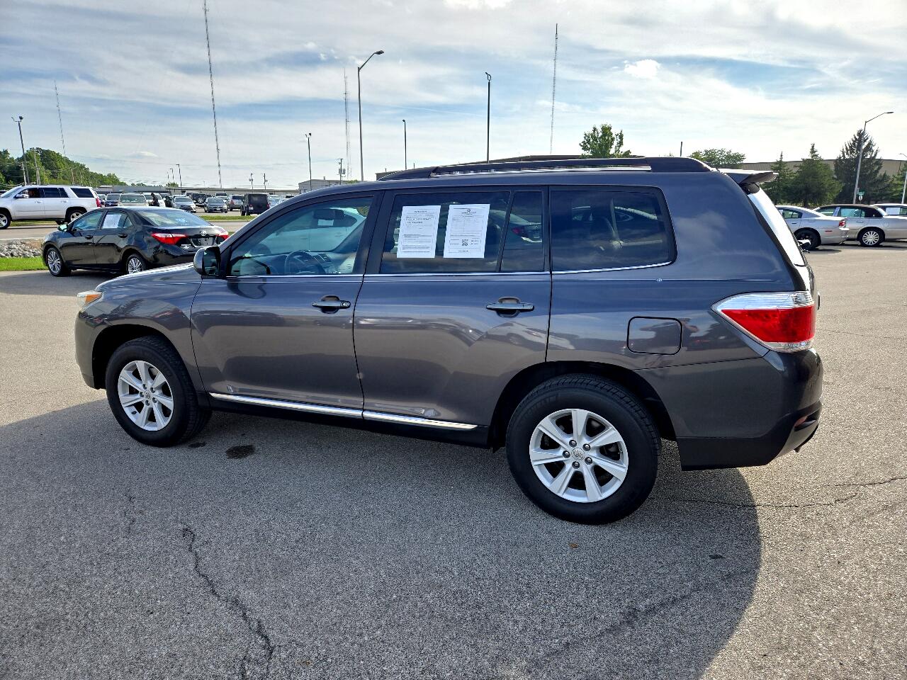 2012 Toyota Highlander Base photo 9