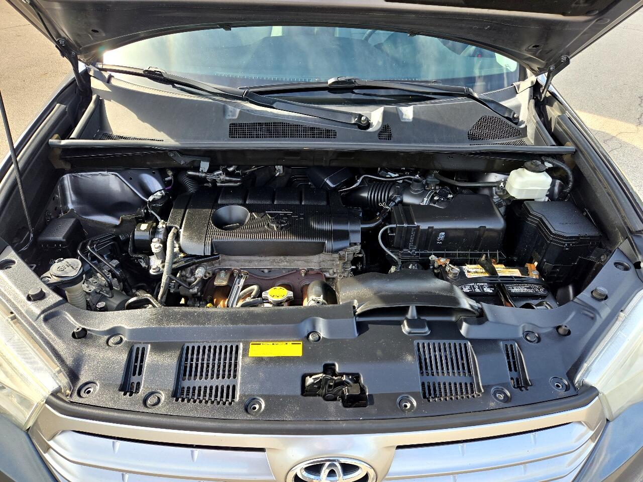 2012 Toyota Highlander Base photo 12