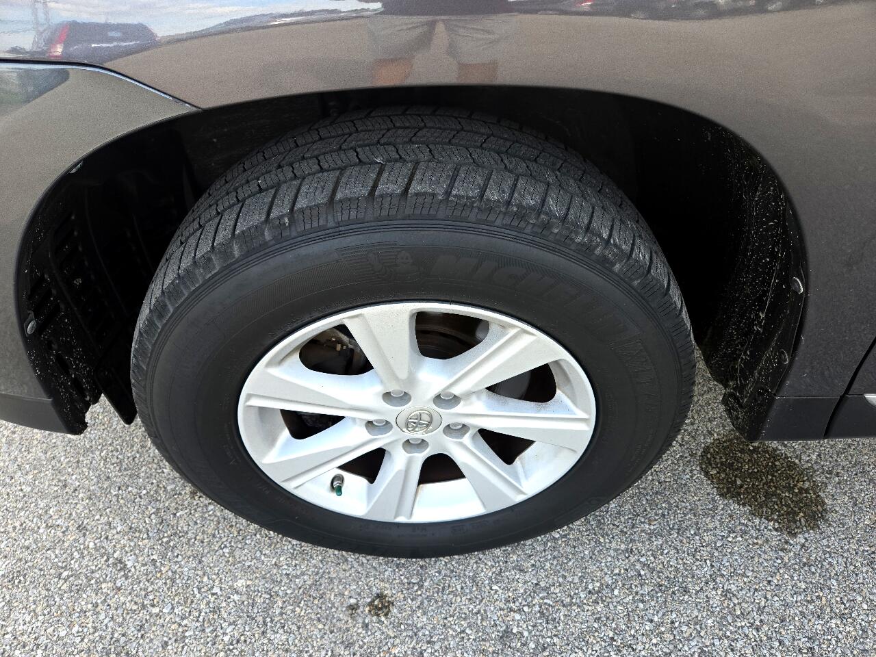 2012 Toyota Highlander Base photo 54