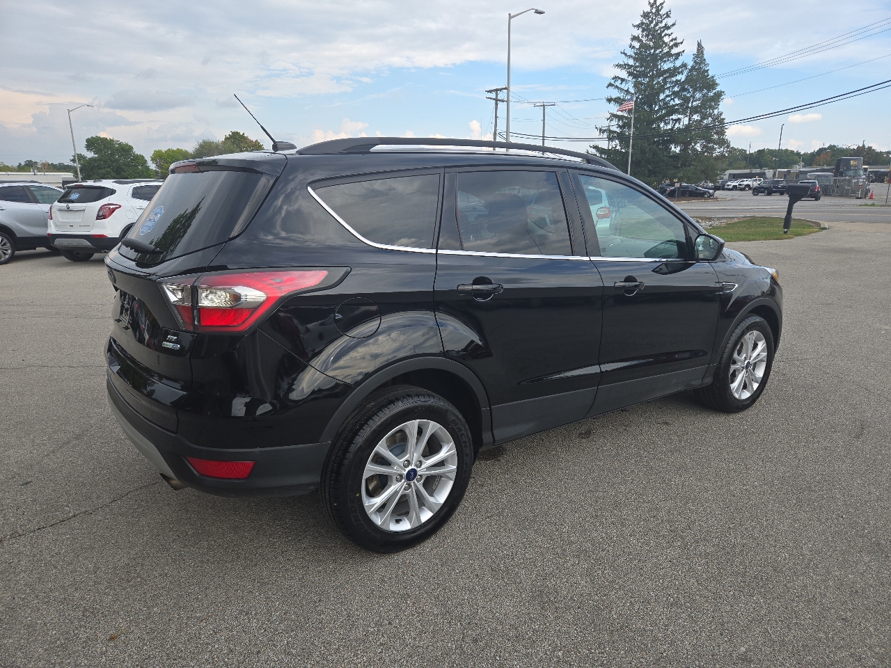 2017 Ford Escape SE photo 5