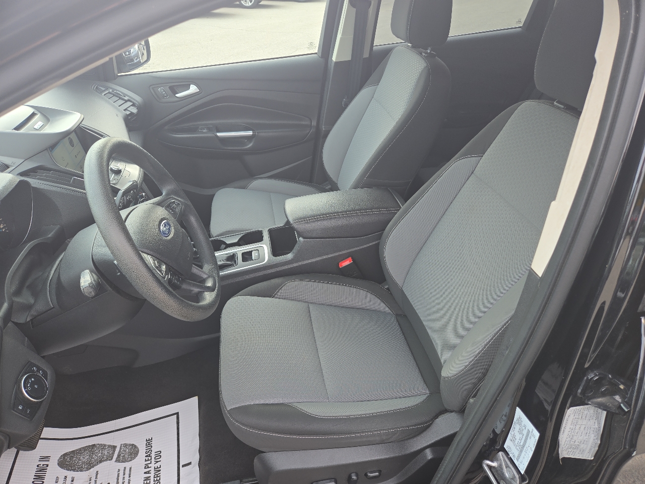 2017 Ford Escape SE photo 16