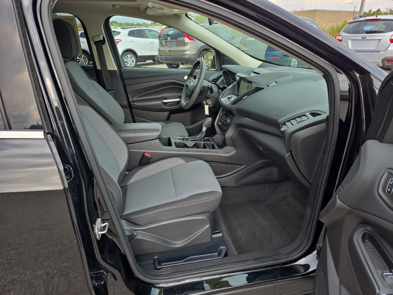 2017 Ford Escape SE photo 46
