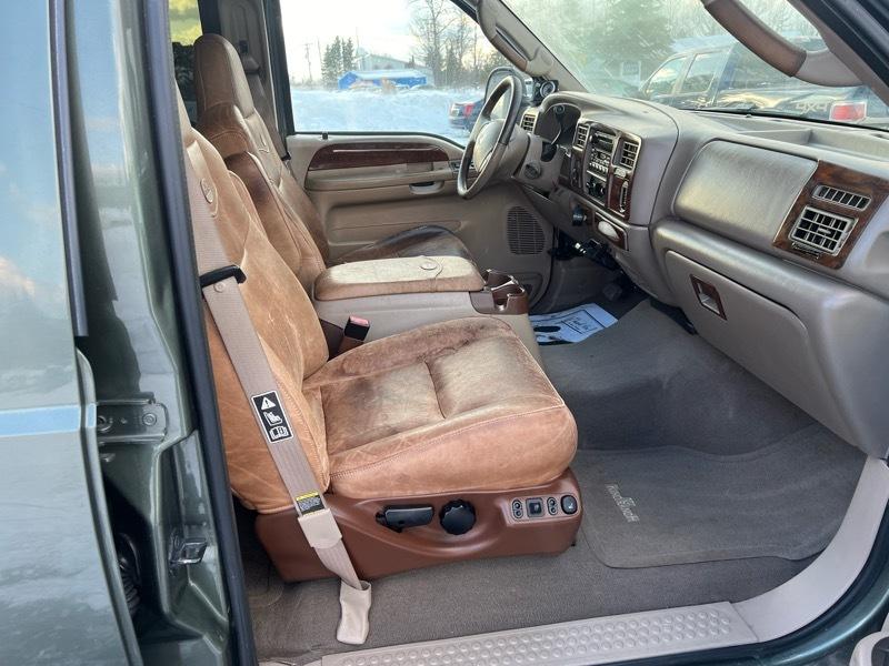 Ford F-250 SD Lariat Crew Cab Long Bed 4WD 2004