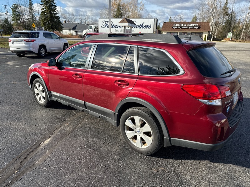 Subaru Outback 2.5i Limited 2012