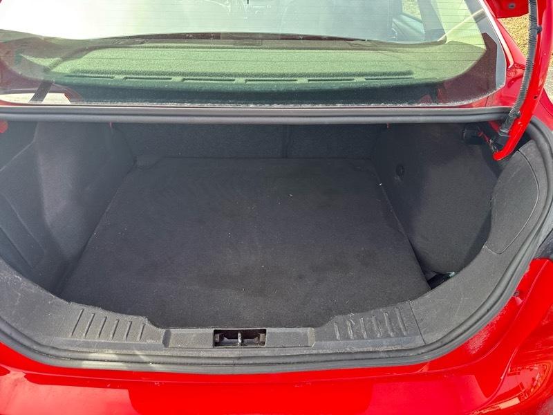 Ford Focus SE Sedan 2017