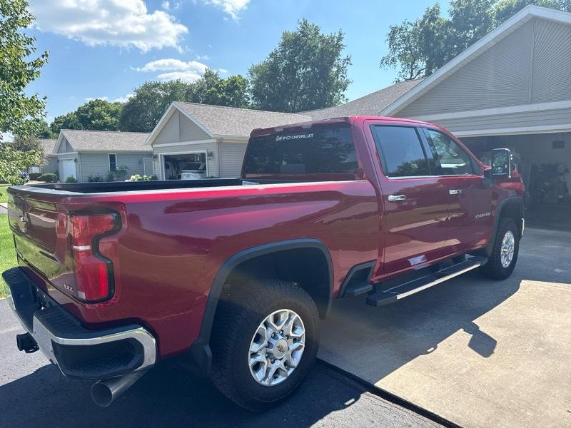 Chevrolet Silverado 2500HD 4WD Crew Cab 159" LTZ 2025